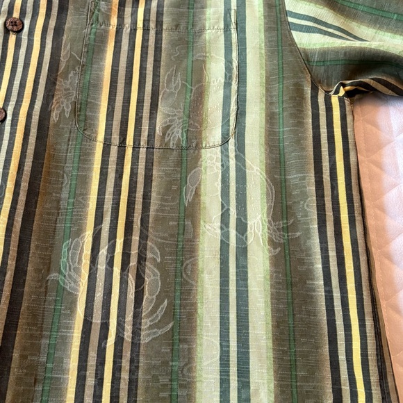 Tommy Bahama 100% Silk Men’s Shirt Sz M Striped Short Sleeve Crab Jacquard Print - Picture 7 of 14